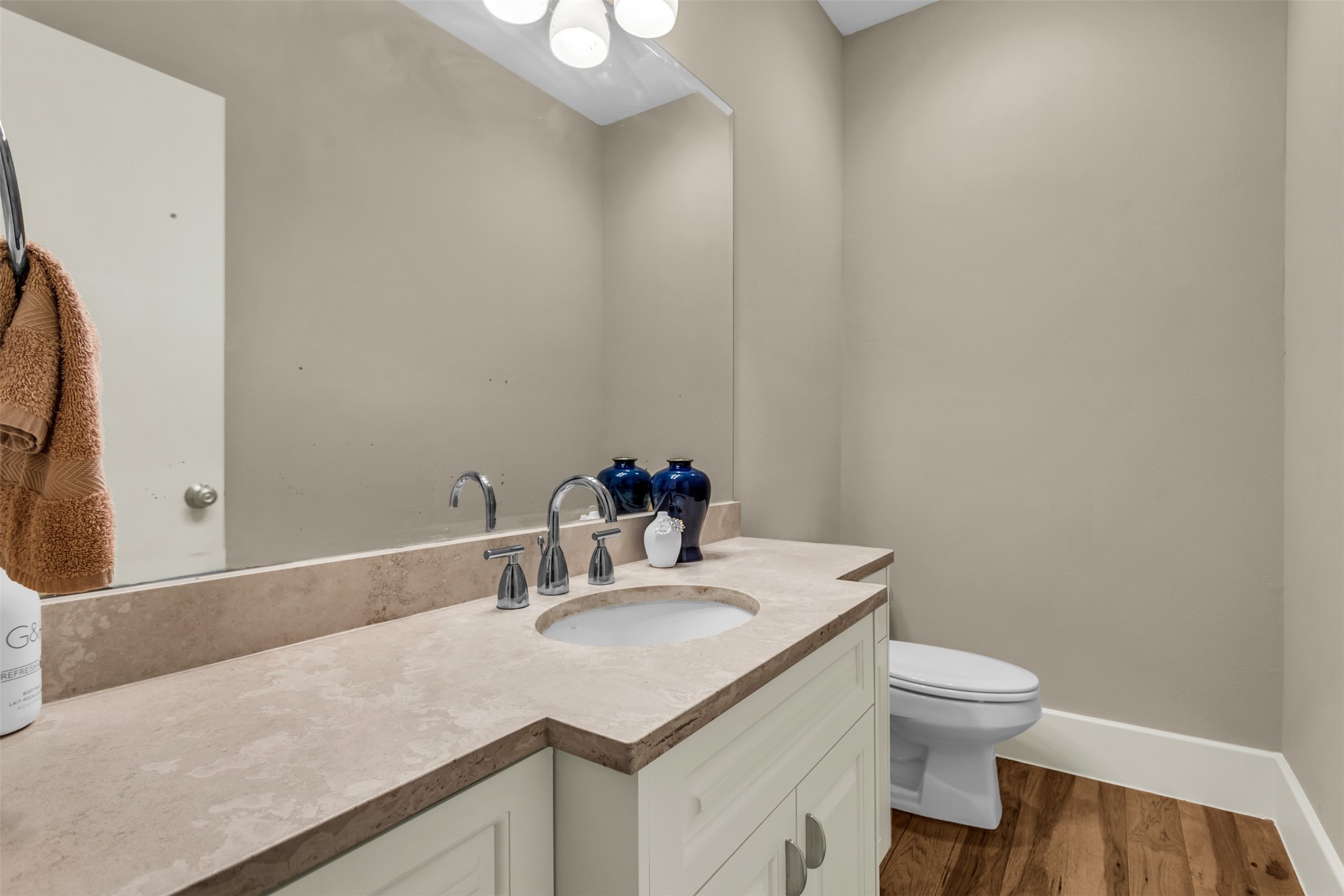 2606 Shelby Avenue Dallas TX 75219
