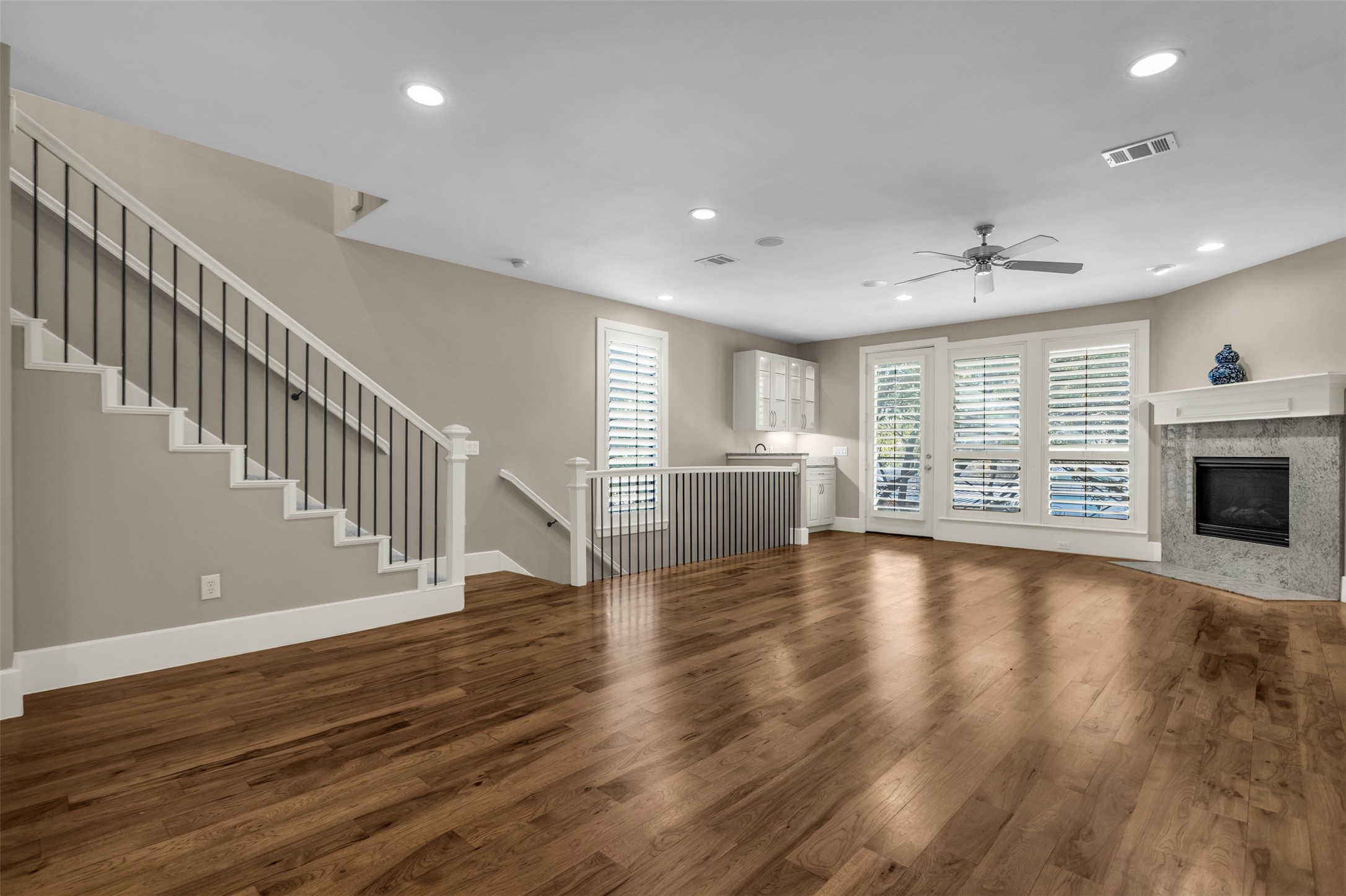 2606 Shelby Avenue Dallas TX 75219