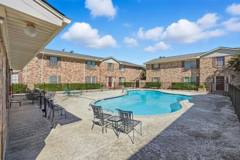 5805 Birchbrook Drive Dallas TX 75206