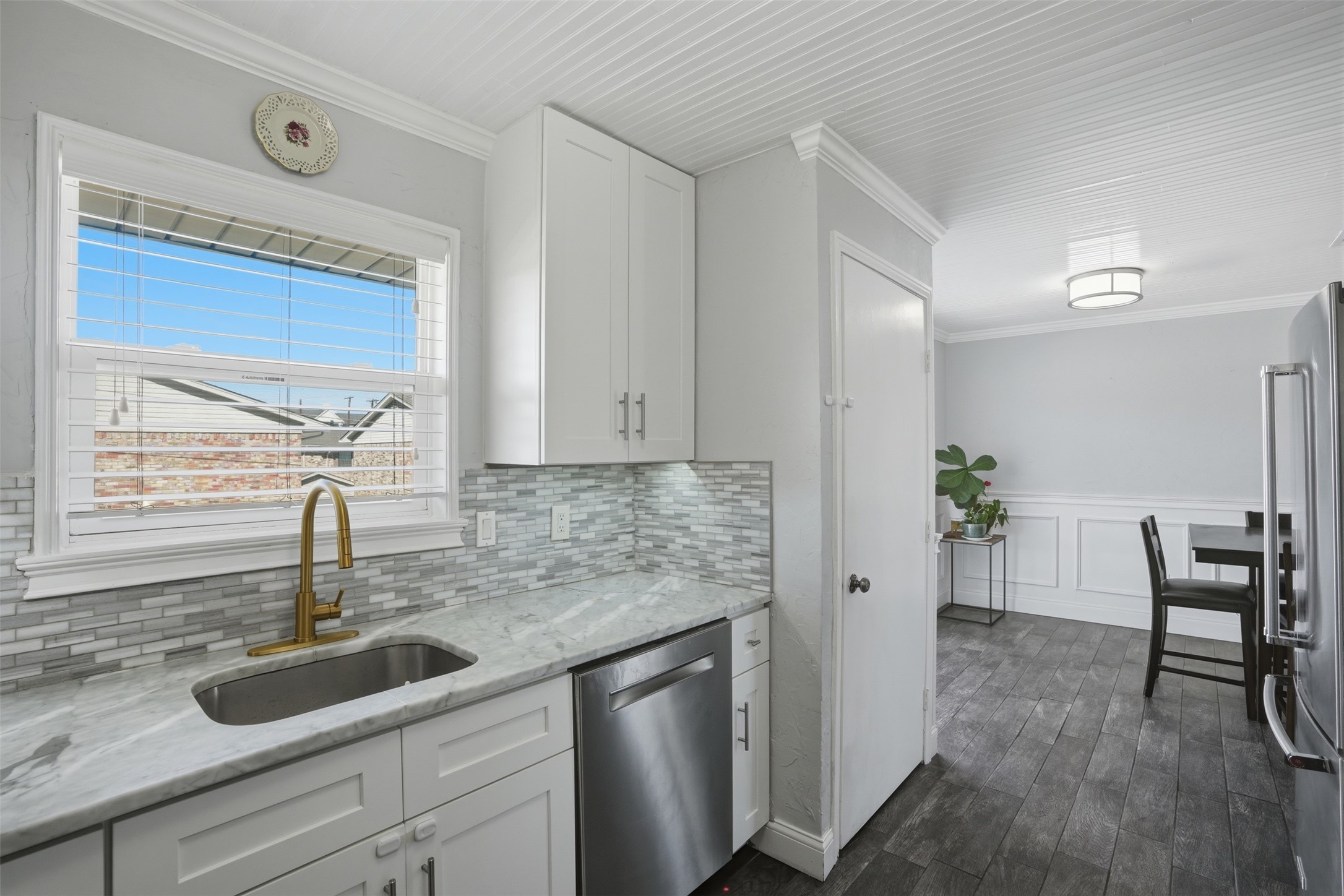 5805 Birchbrook Drive Dallas TX 75206