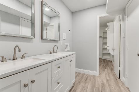 5033 Cedar Springs Road Dallas TX 75235