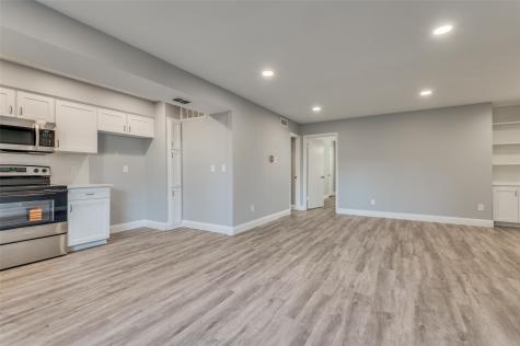 5033 Cedar Springs Road Dallas TX 75235