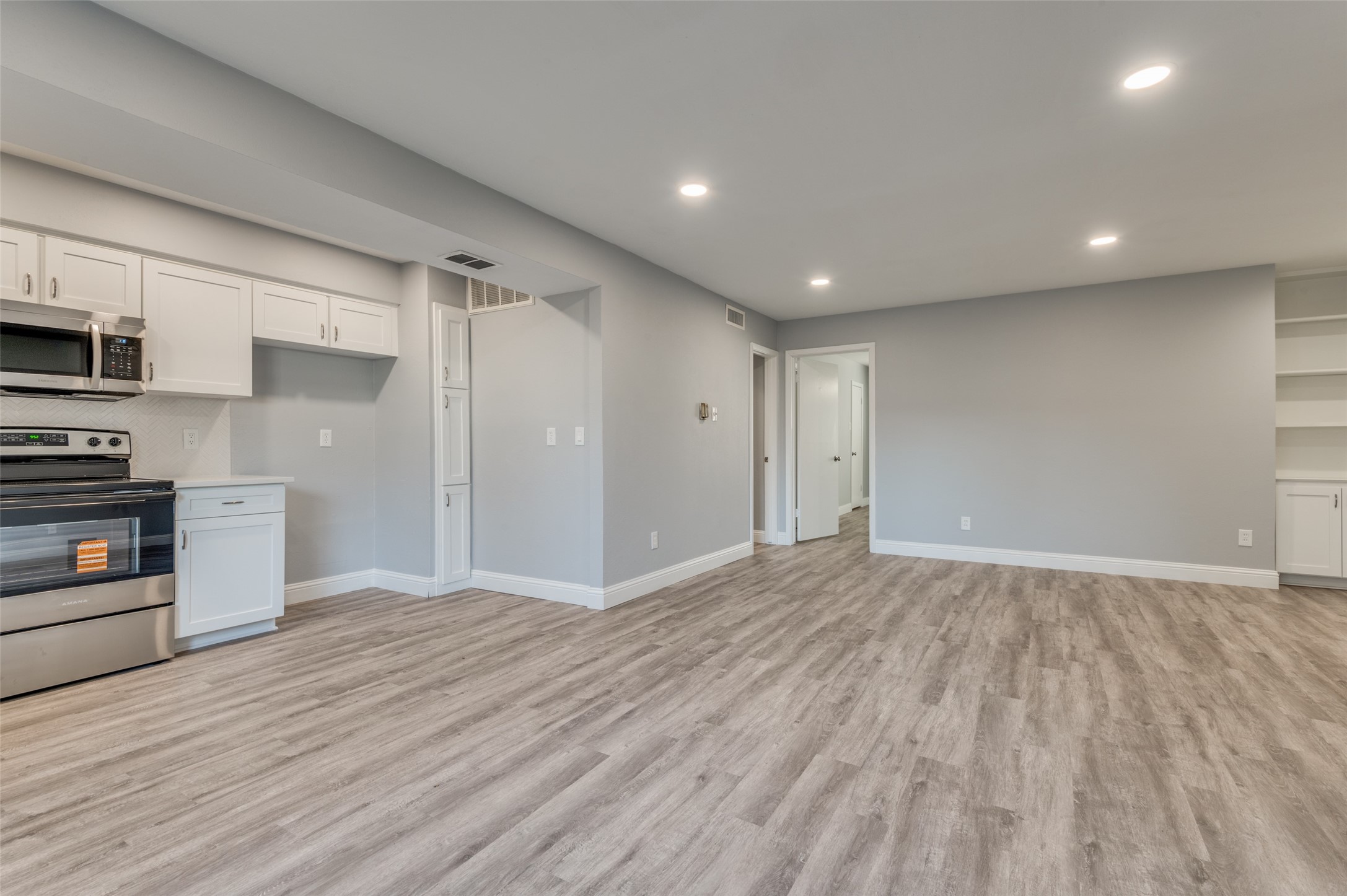 5033 Cedar Springs Road Dallas TX 75235