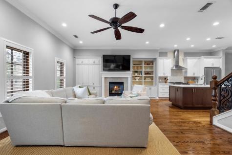 4323 Gilbert Avenue Dallas TX 75219