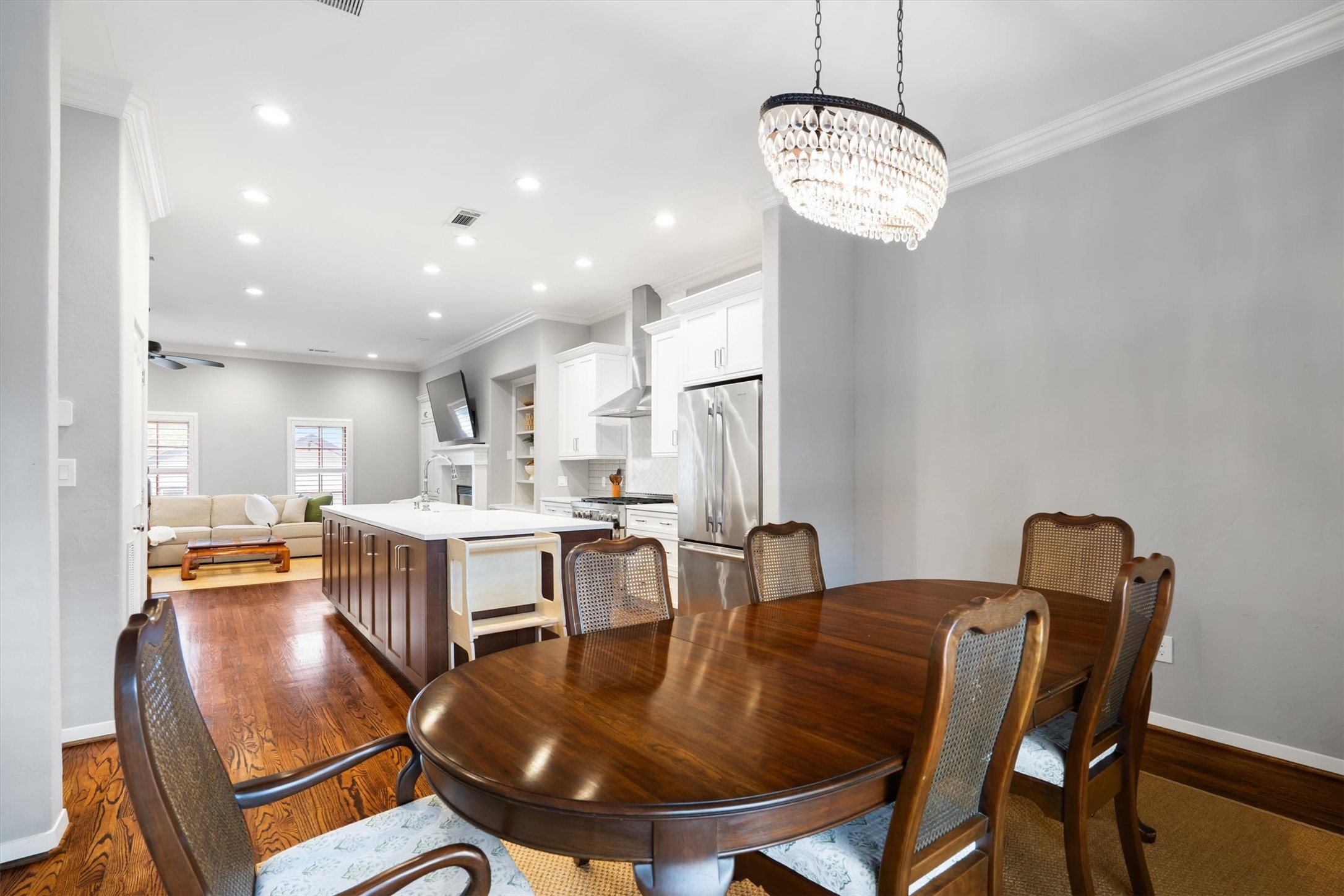 4323 Gilbert Avenue Dallas TX 75219