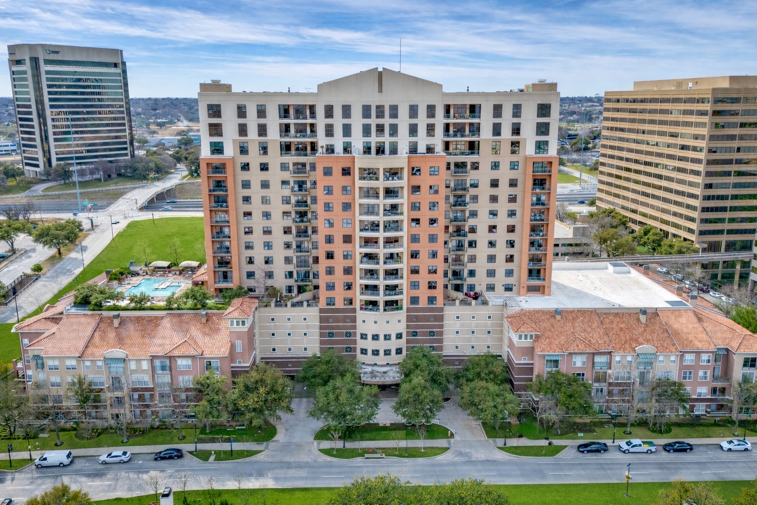 330 Las Colinas Boulevard E Irving TX 75039