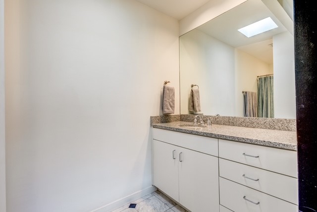 4122 Travis Street Dallas TX 75204
