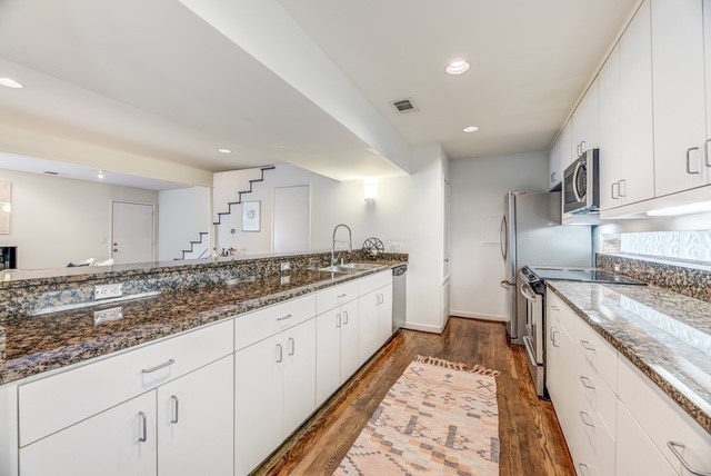 4122 Travis Street Dallas TX 75204