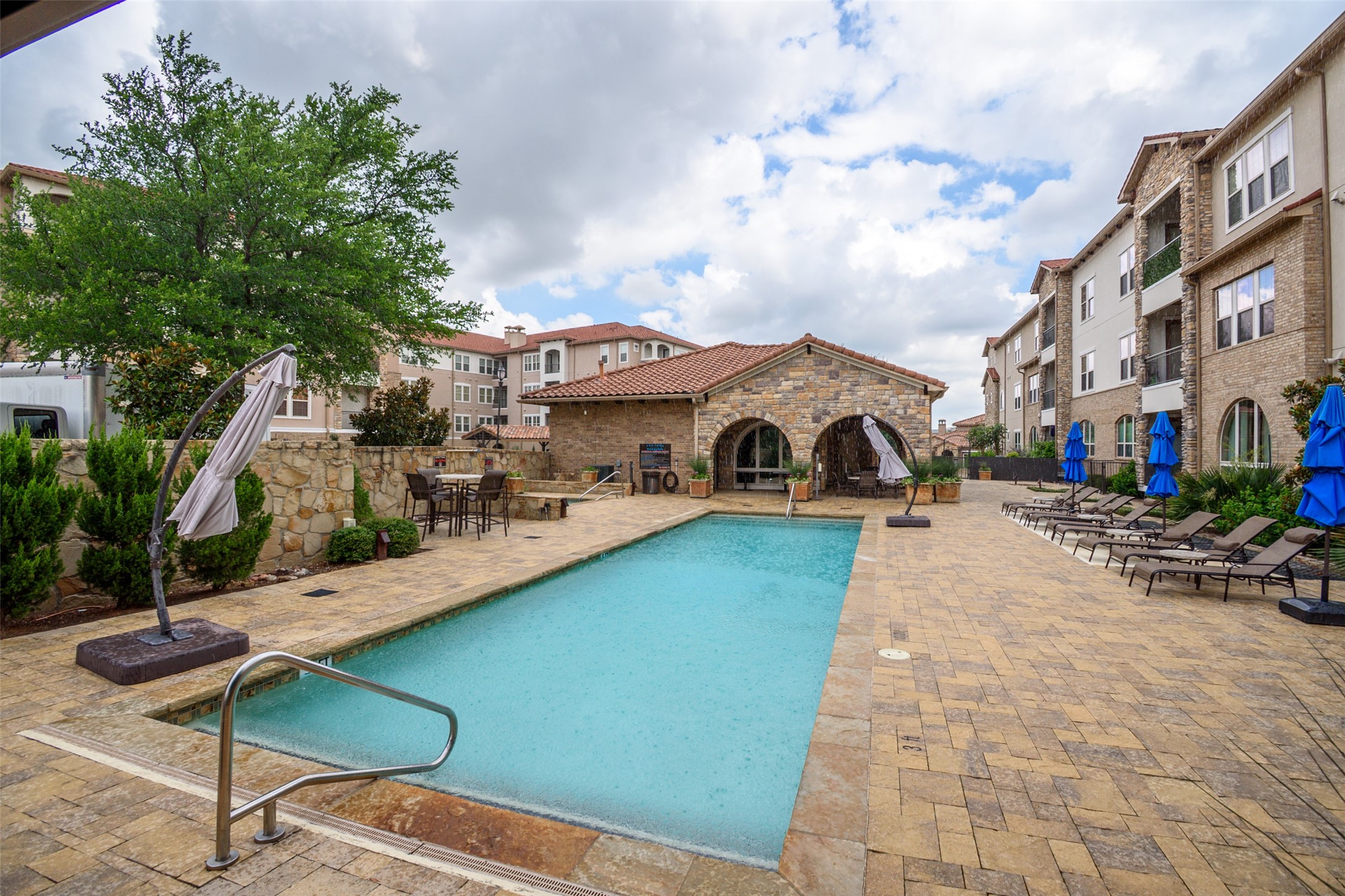 6631 Via Positano Irving TX 75039
