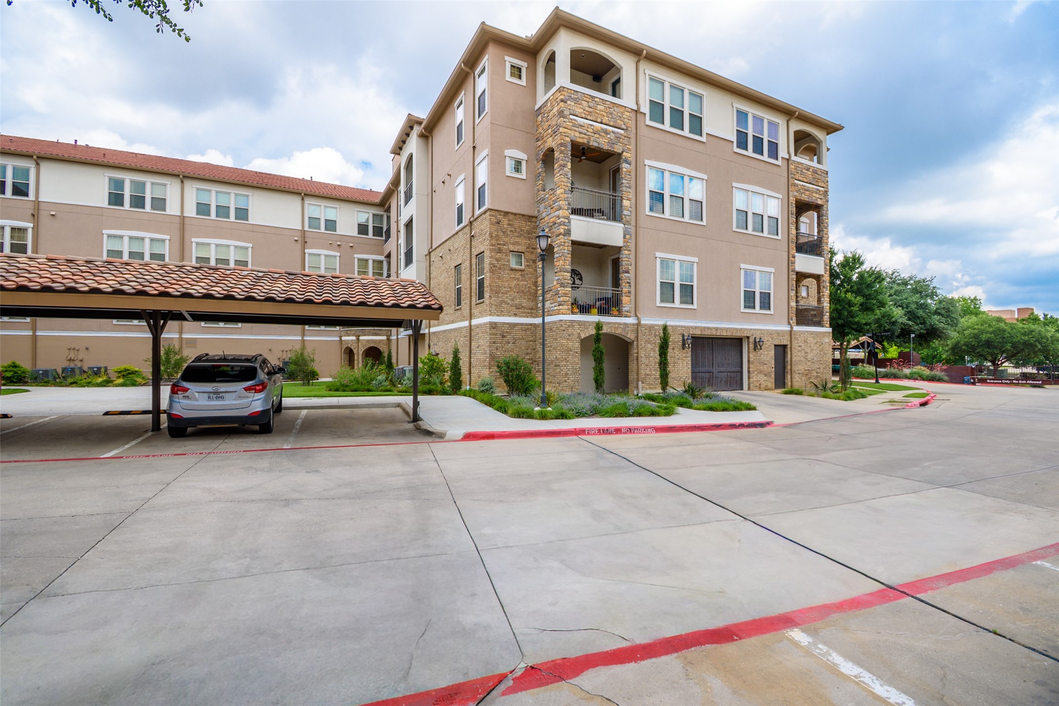 6631 Via Positano Irving TX 75039