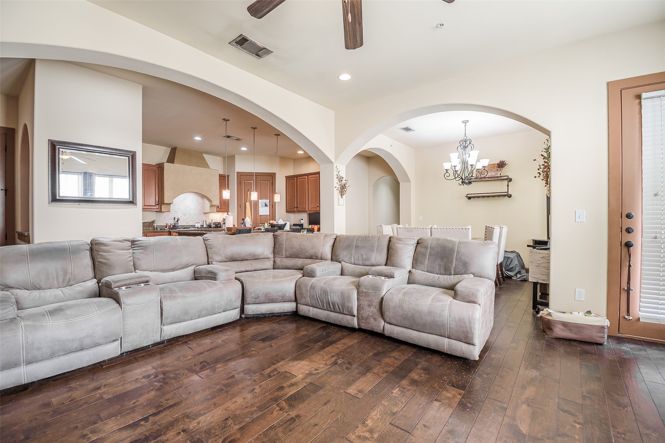 6631 Via Positano Irving TX 75039