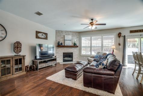 364 Dublin Street Lewisville TX 75067