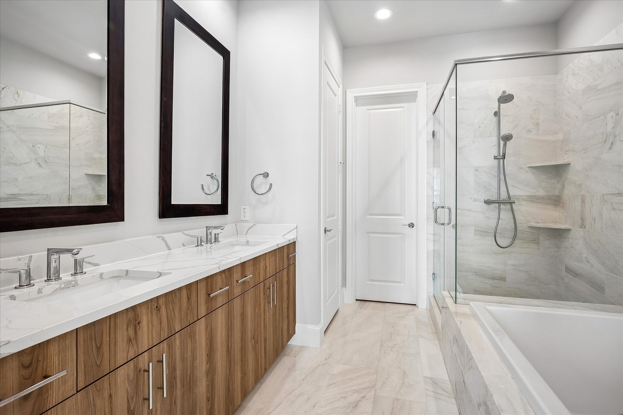 6005 Laurel Lane Addison TX 75001