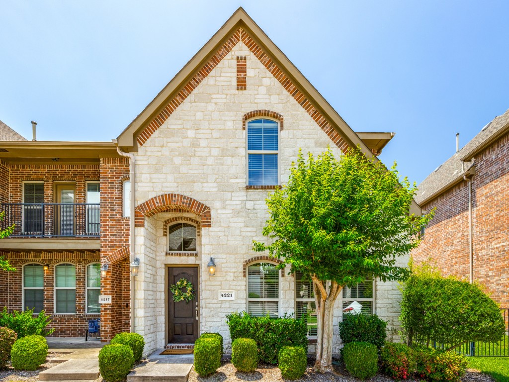 4221 Comanche Drive Carrollton TX 75010