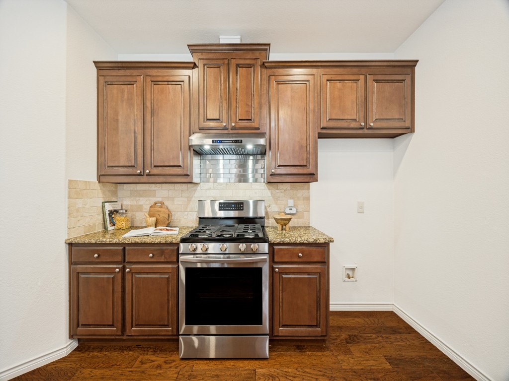 4221 Comanche Drive Carrollton TX 75010