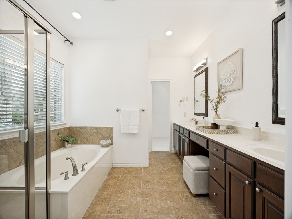 4221 Comanche Drive Carrollton TX 75010