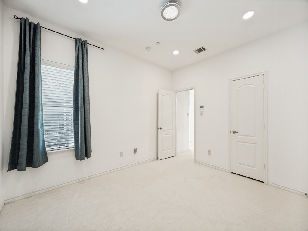 4221 Comanche Drive Carrollton TX 75010