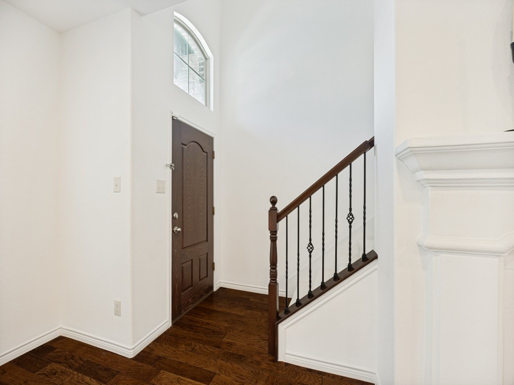 4221 Comanche Drive Carrollton TX 75010