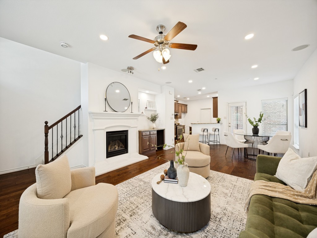 4221 Comanche Drive Carrollton TX 75010