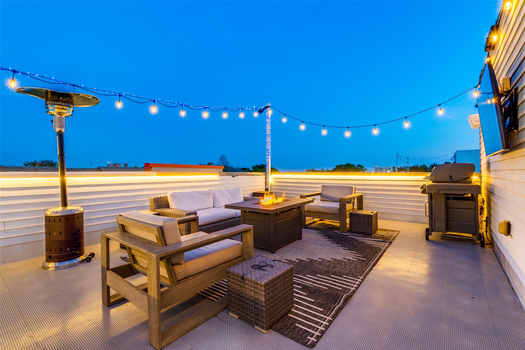 1865 Summit Dallas TX 75206