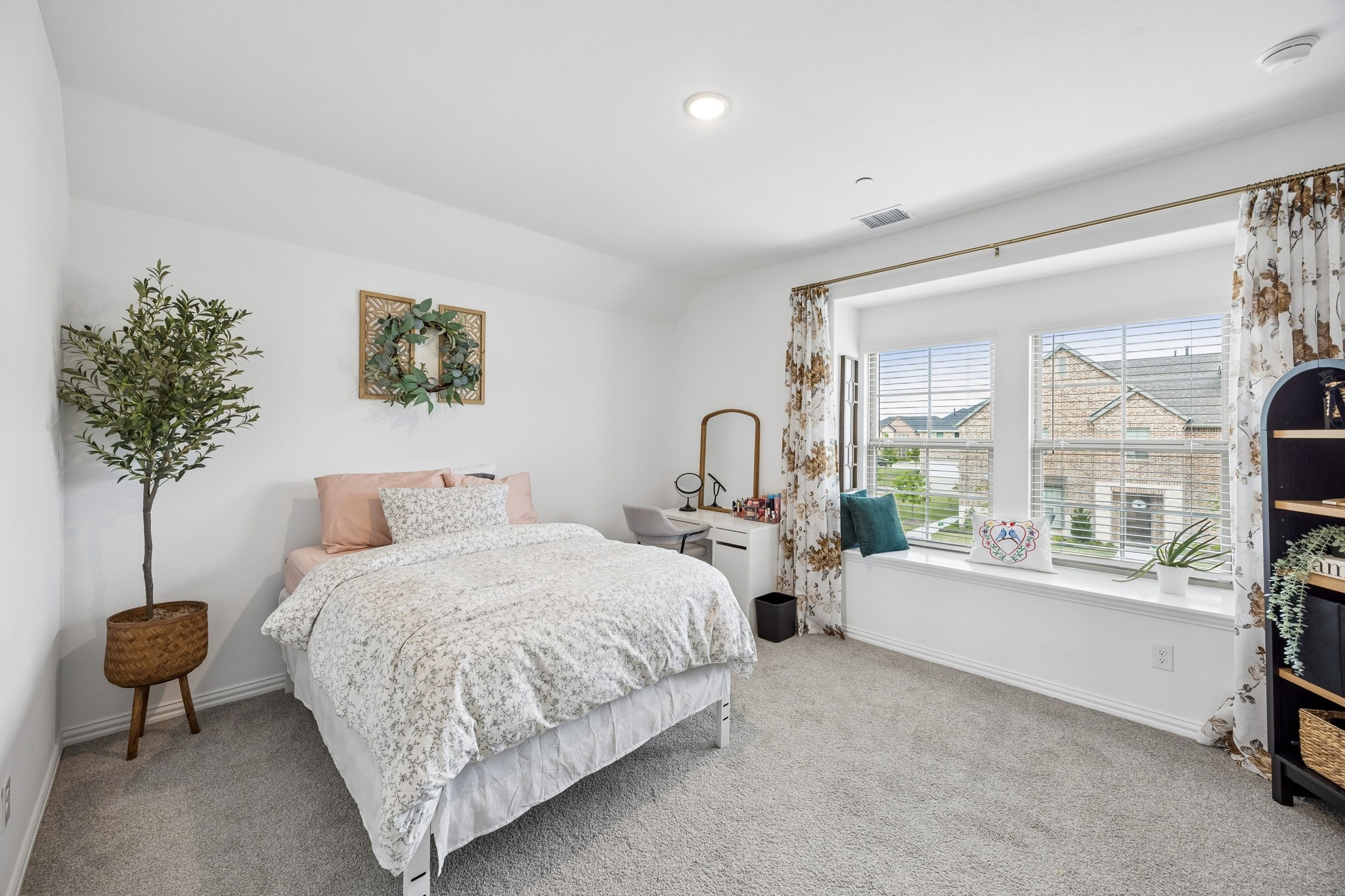 7035 Granbury Lane Grand Prairie TX 75054