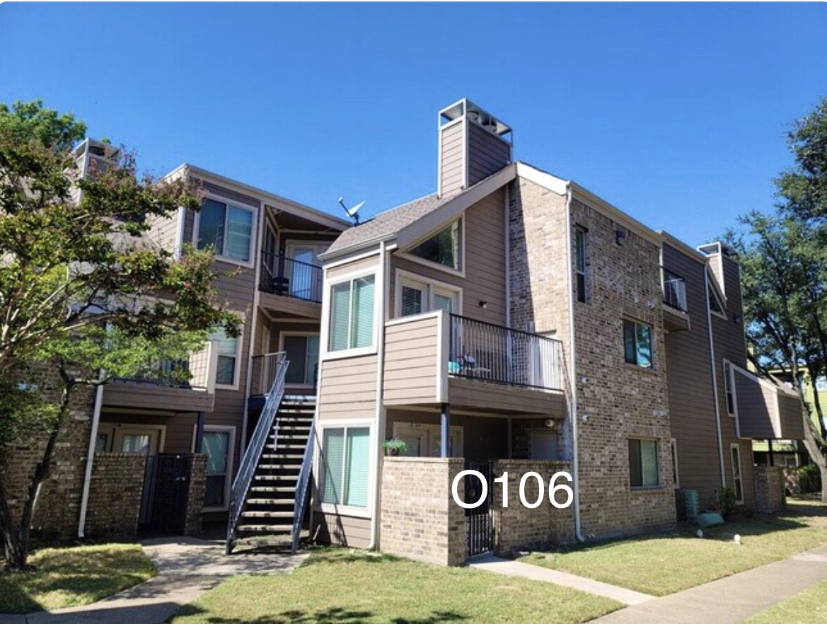 9829 Walnut Street Dallas TX 75243