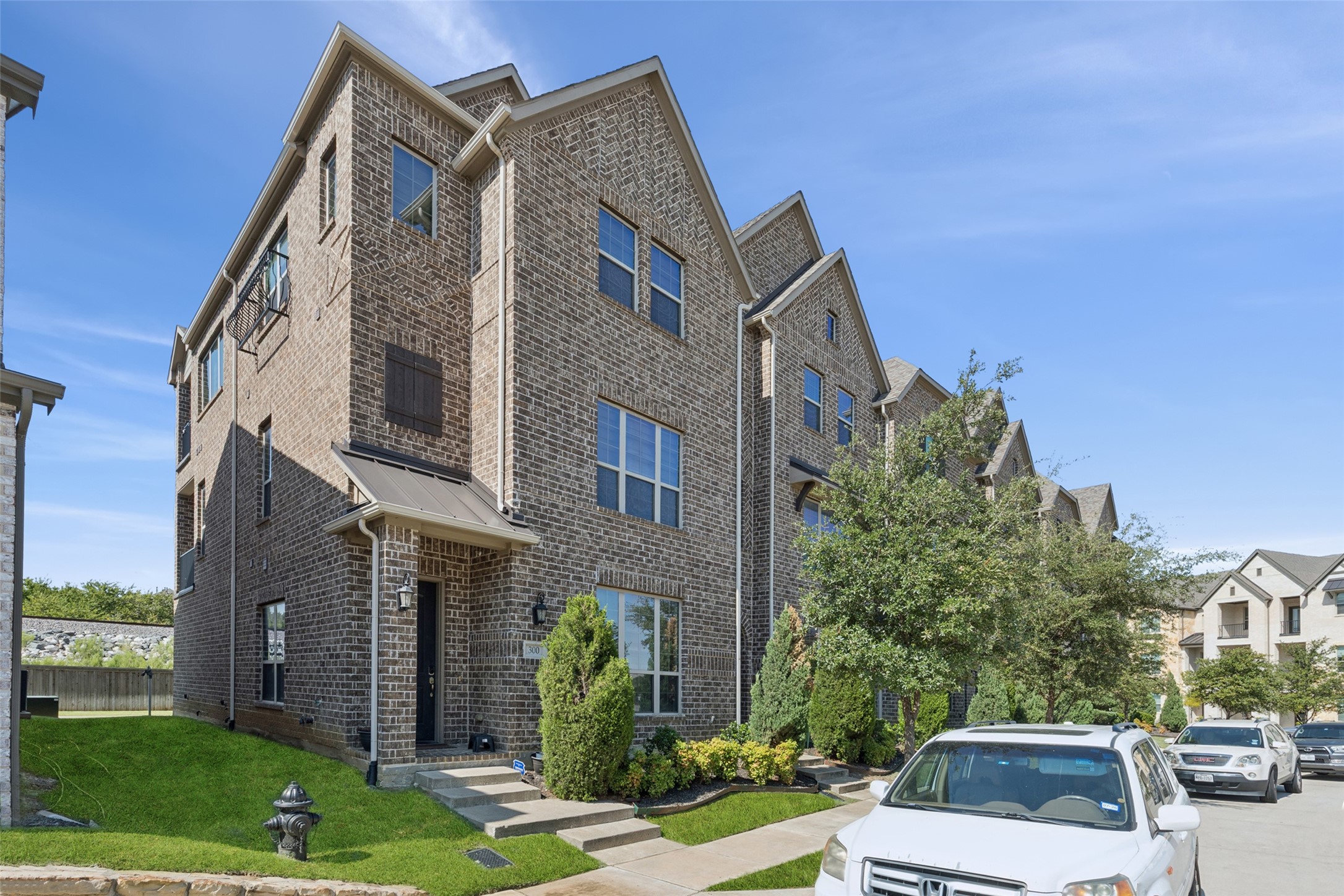 298 Almanor Street Lewisville TX 75056