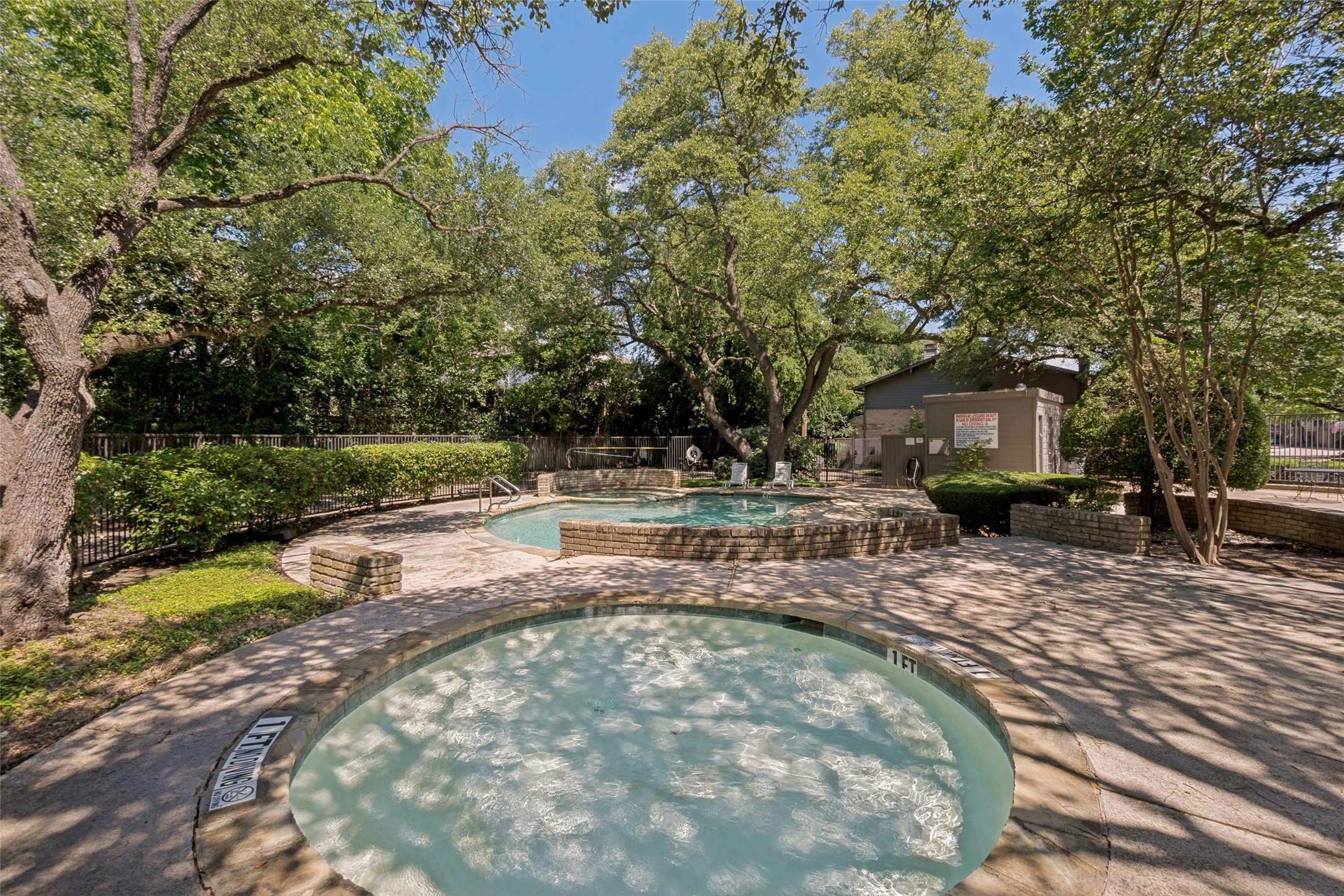 7452 E Northwest Highway Dallas TX 75231