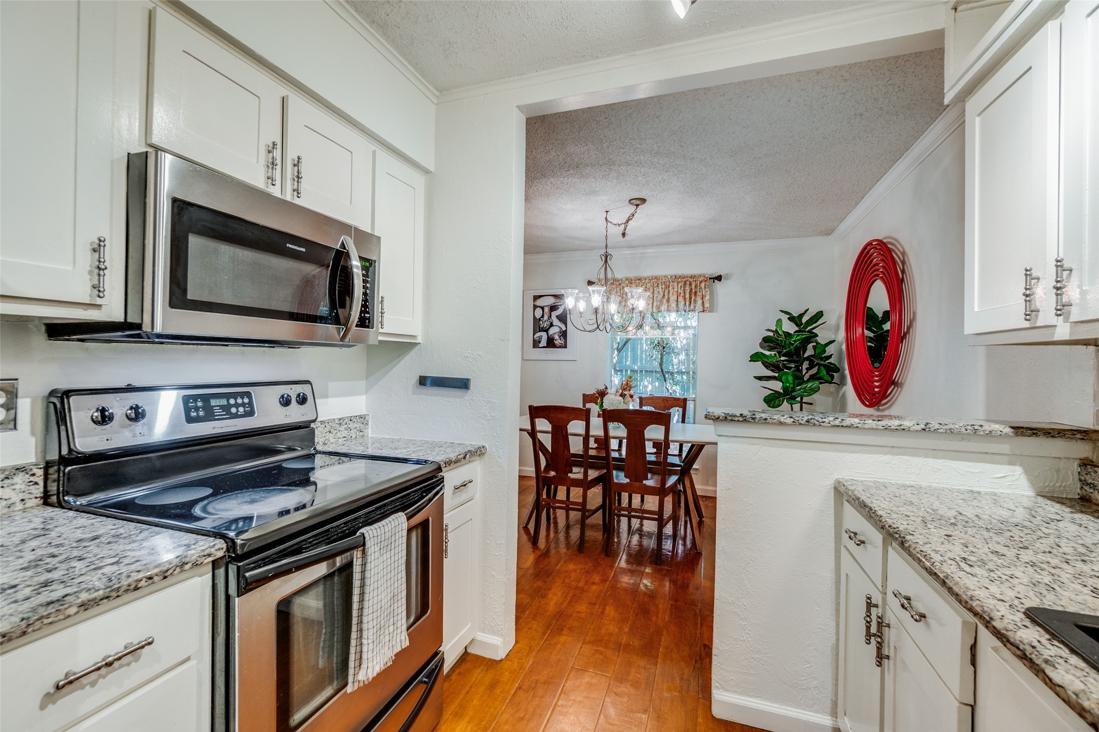 7452 E Northwest Highway Dallas TX 75231