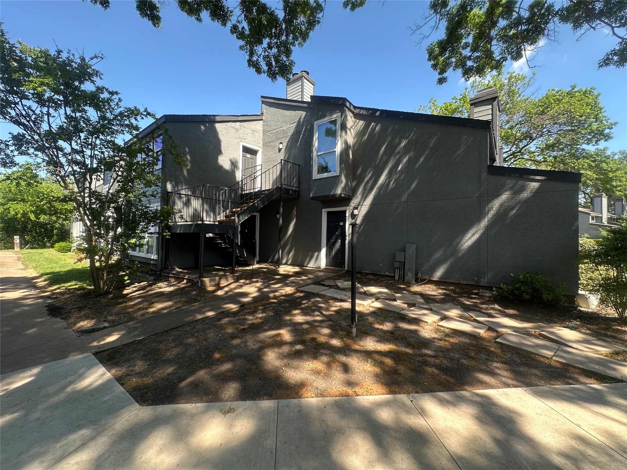 9696 Walnut Street Dallas TX 75243