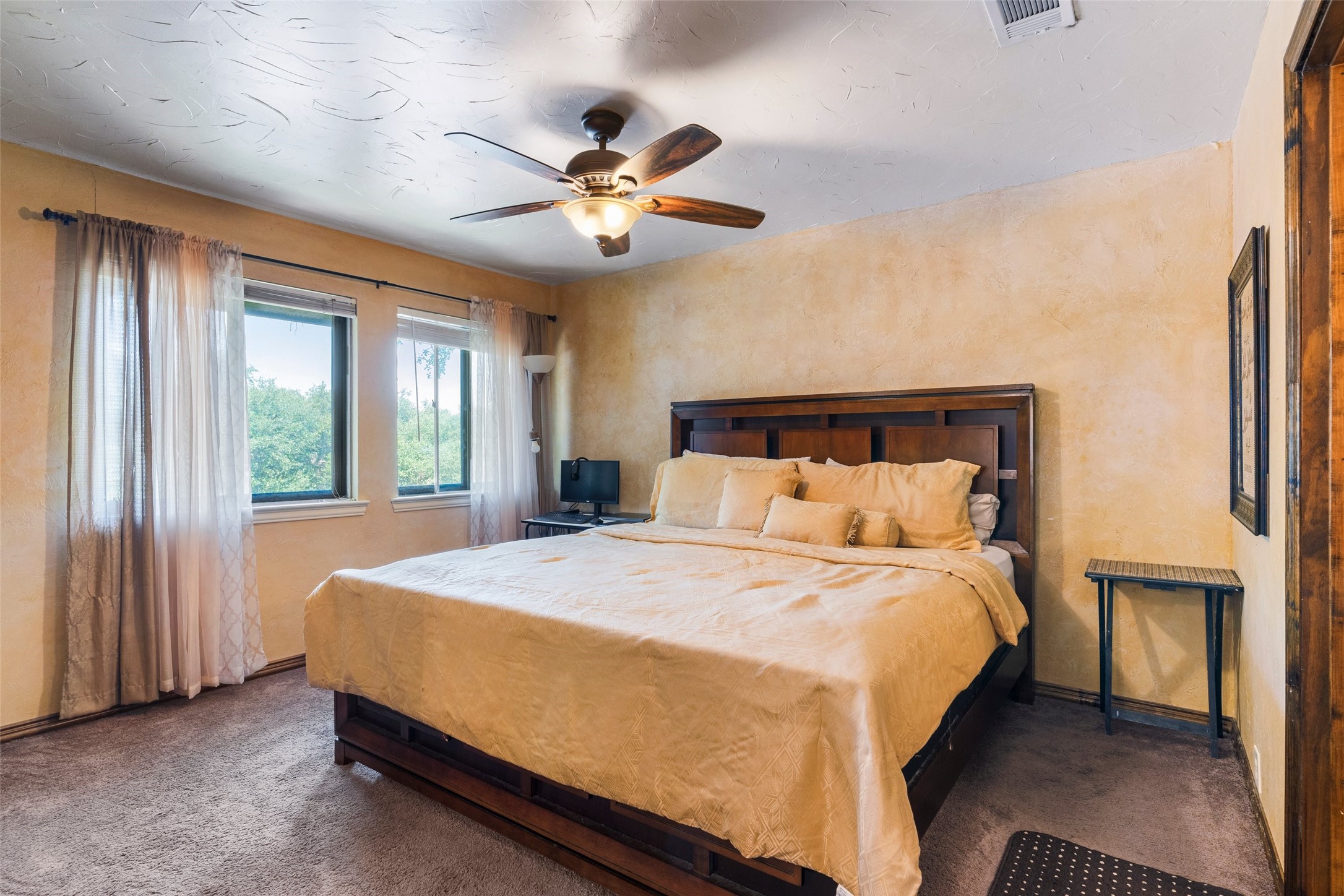 11834 Leisure Drive Dallas TX 75243
