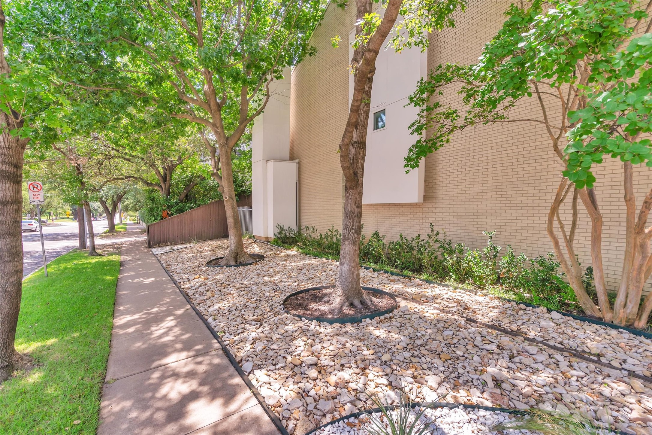 4125 Cole Avenue Dallas TX 75204