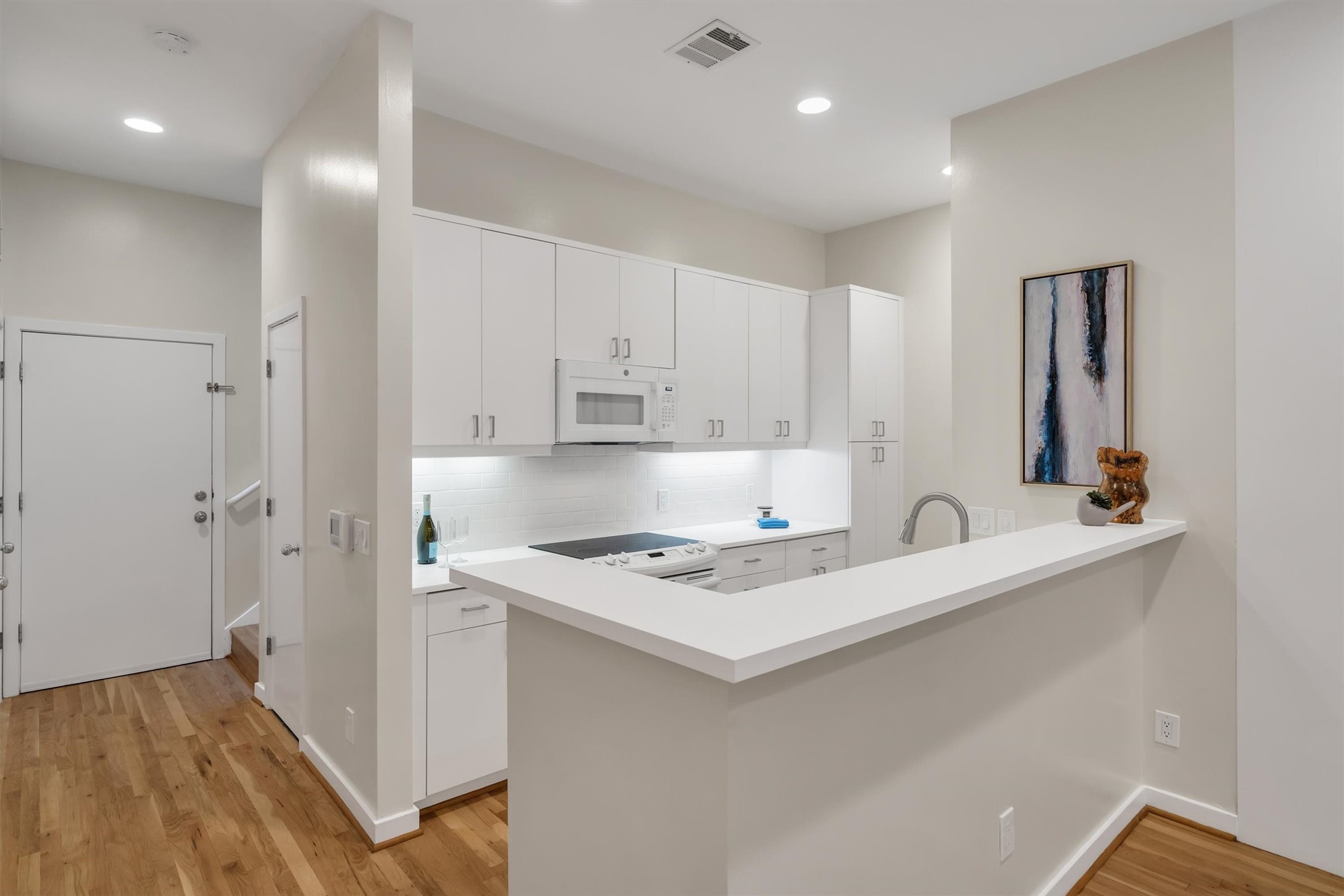 4125 Cole Avenue Dallas TX 75204