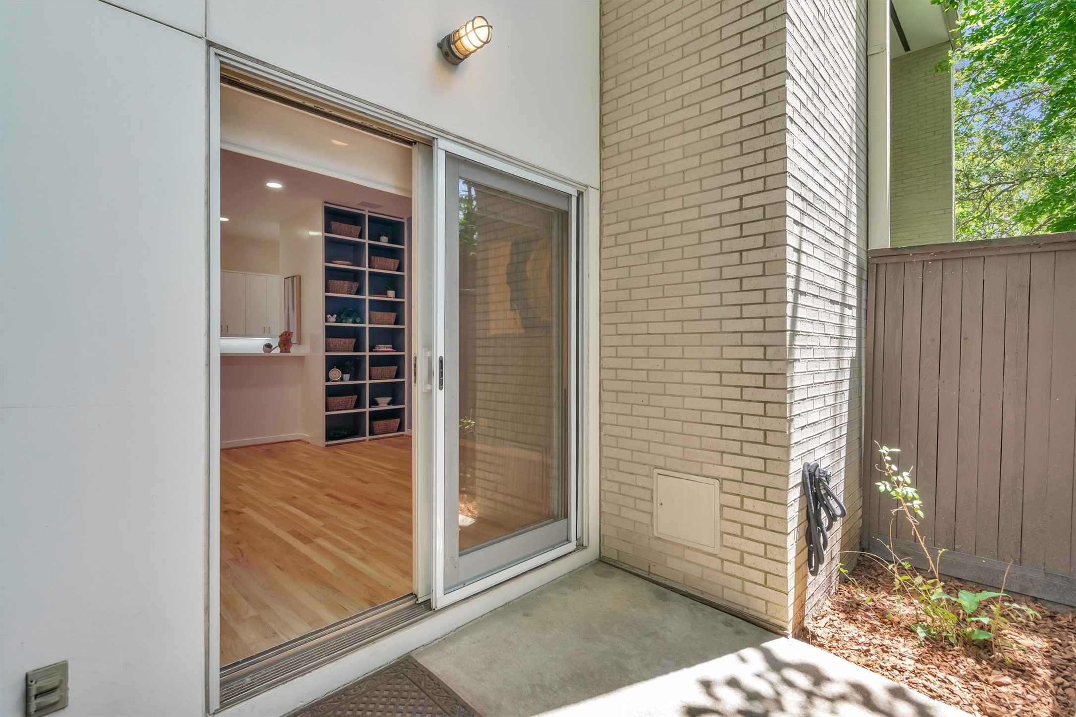 4125 Cole Avenue Dallas TX 75204