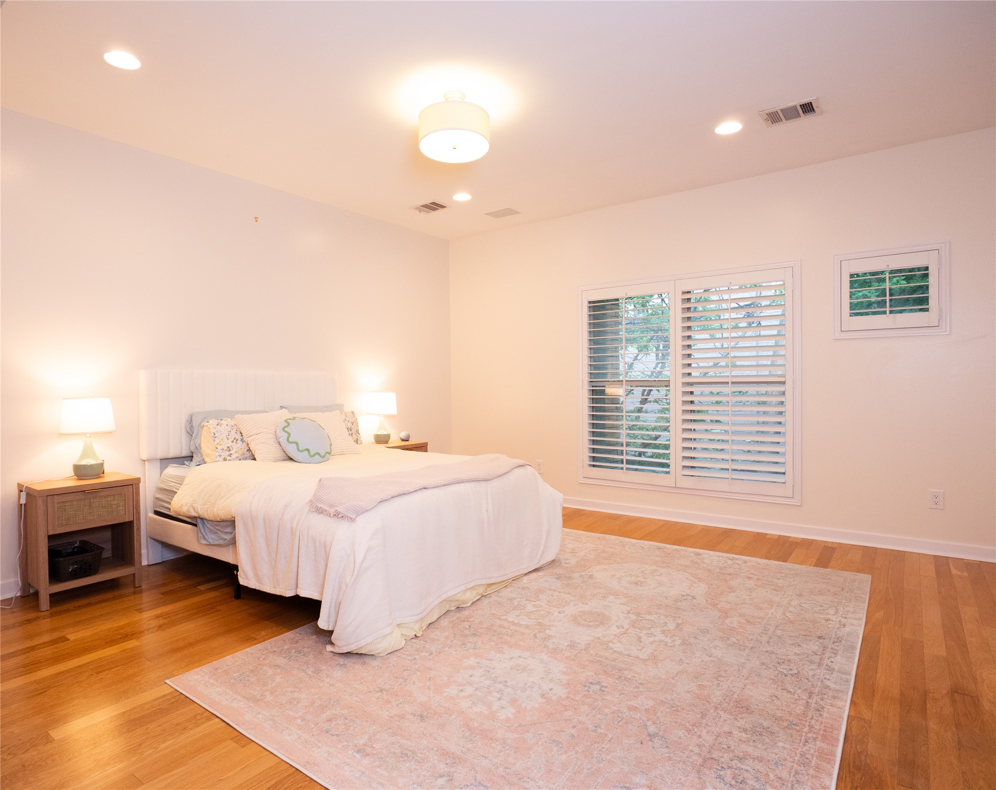 4125 Cole Avenue Dallas TX 75204