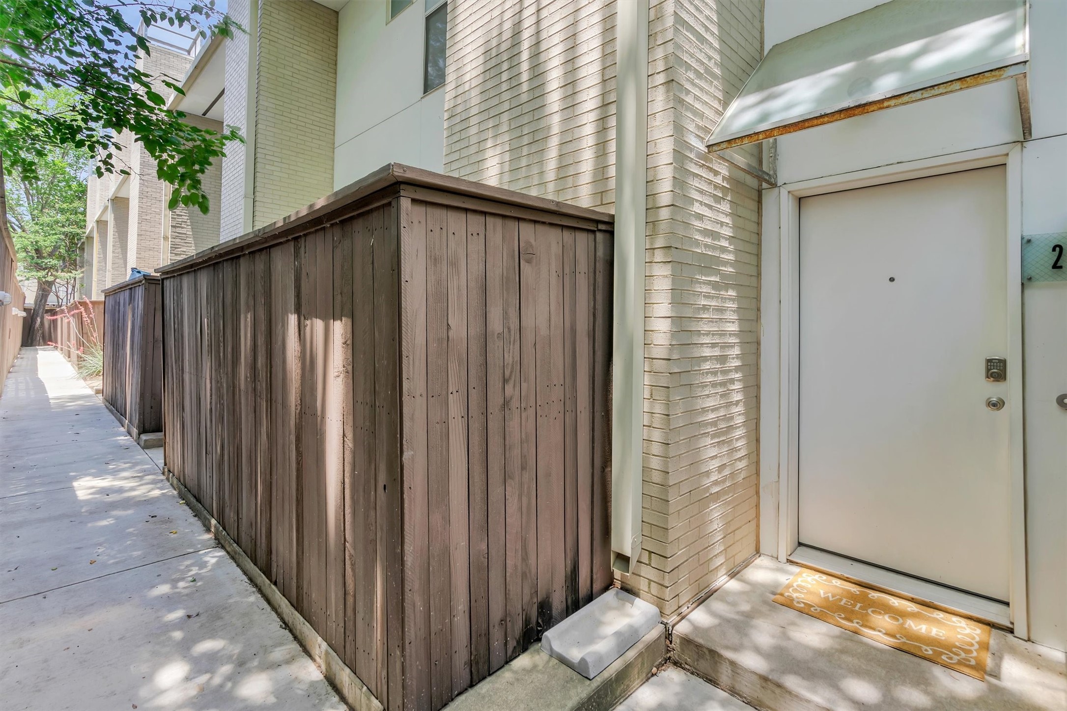 4125 Cole Avenue Dallas TX 75204