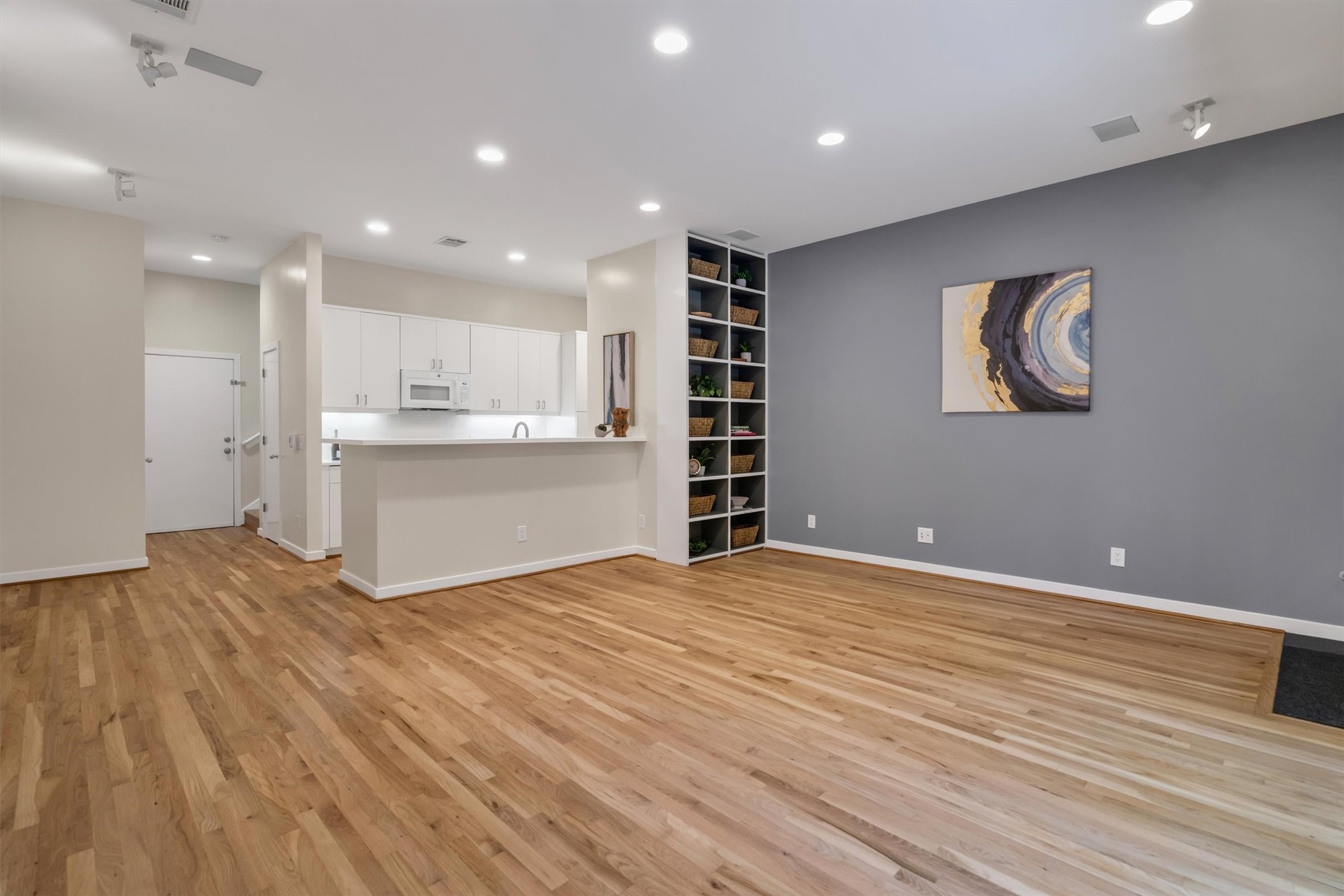 4125 Cole Avenue Dallas TX 75204