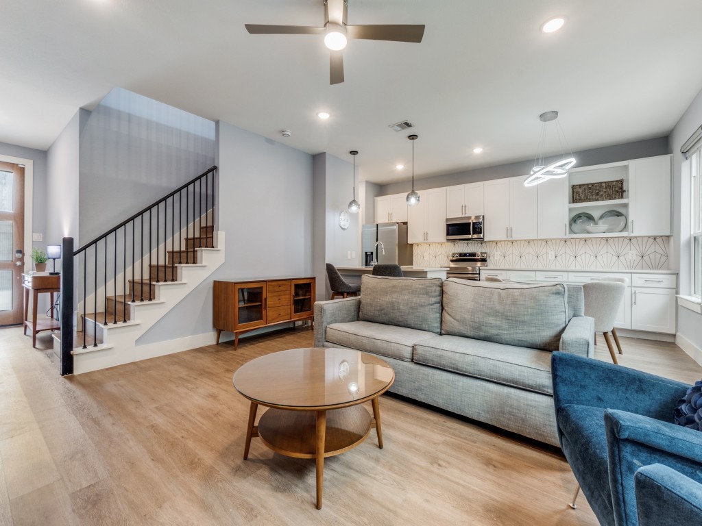 7337 Bree Court Dallas TX 75235