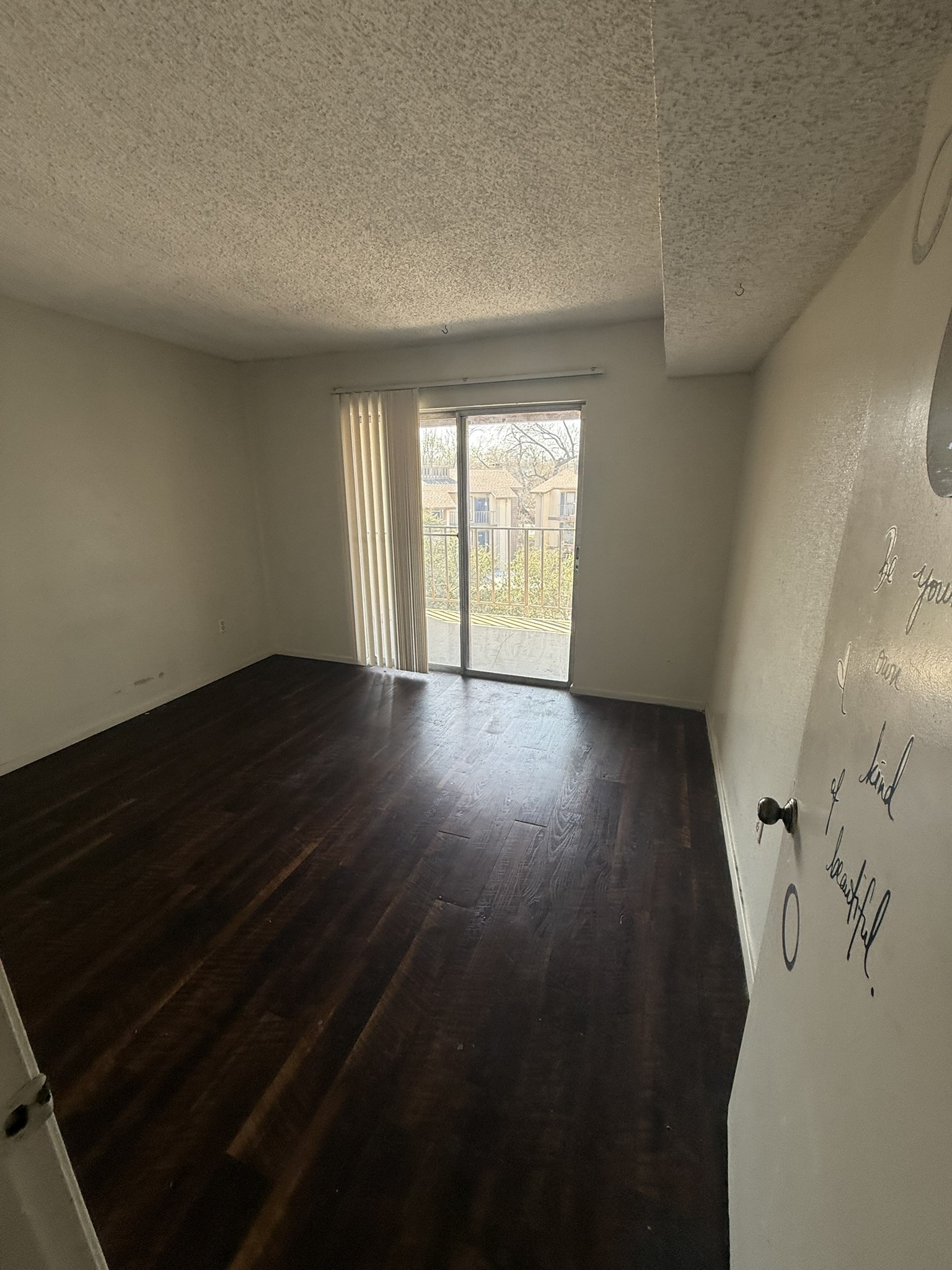 6050 Melody Lane Dallas TX 75231