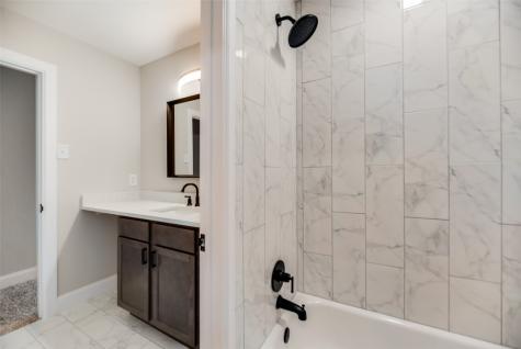 408 San Maria Drive Garland TX 75043