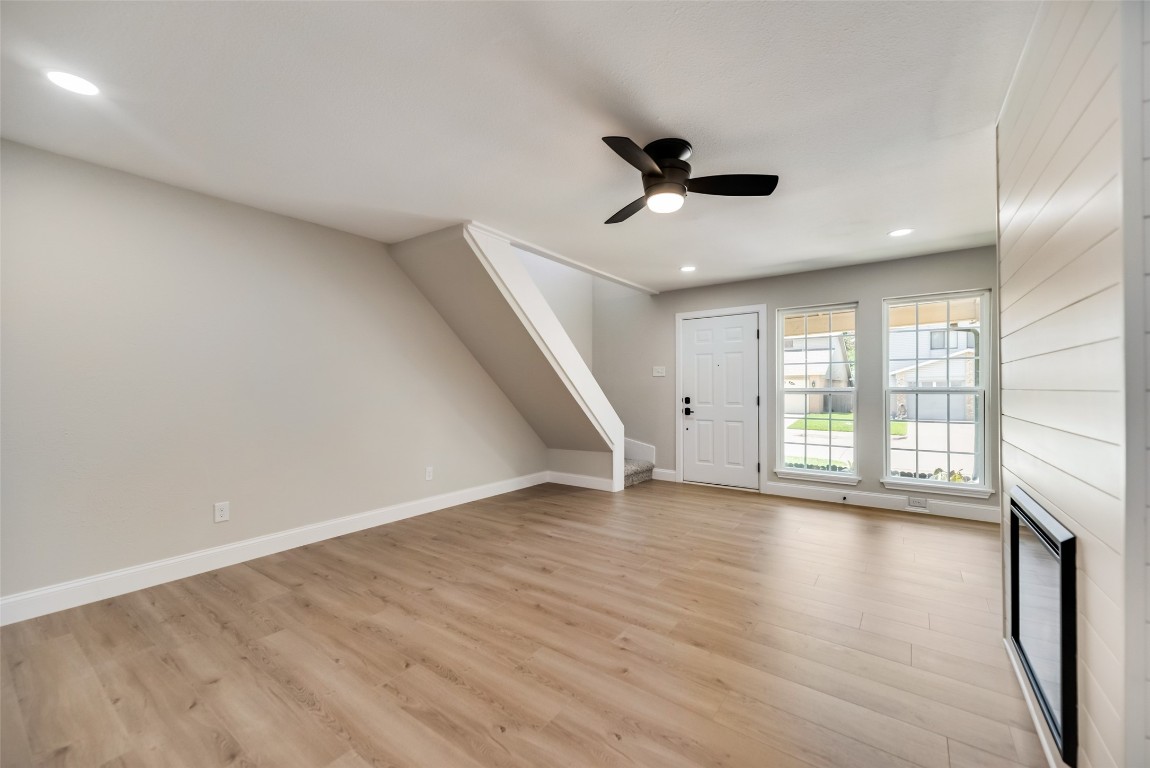 408 San Maria Drive Garland TX 75043