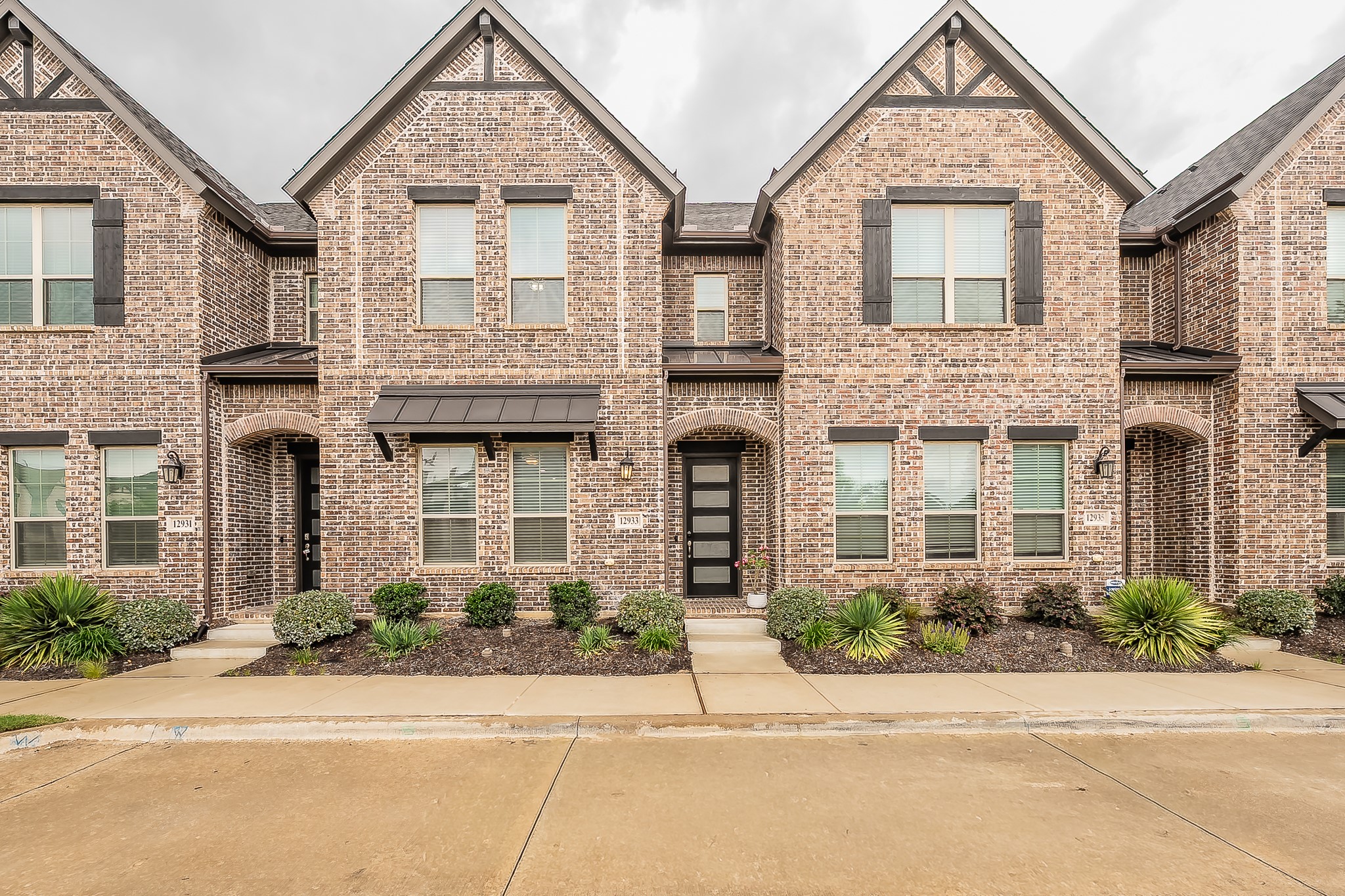 12933 Couture Drive Farmers Branch TX 75234