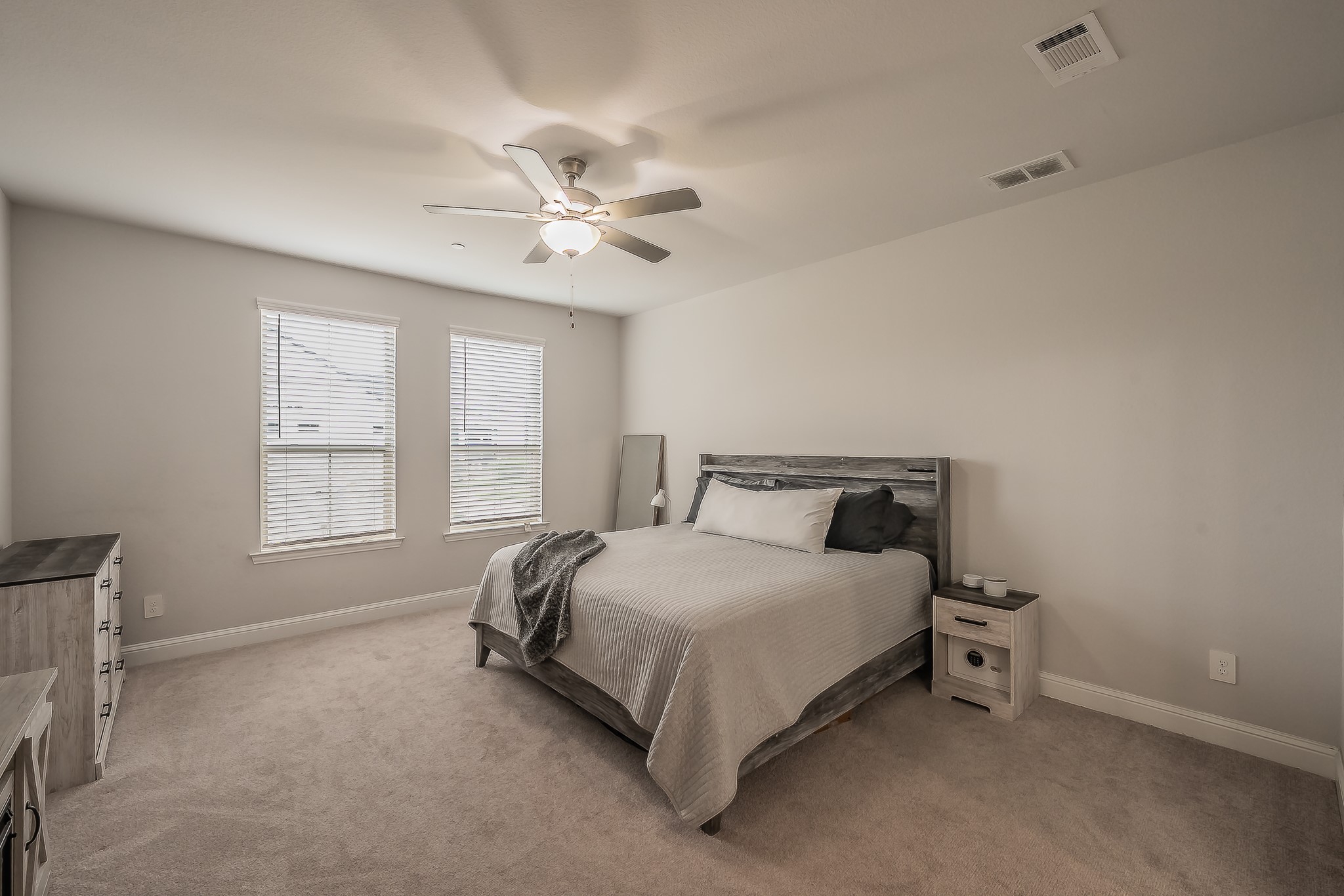 12933 Couture Drive Farmers Branch TX 75234