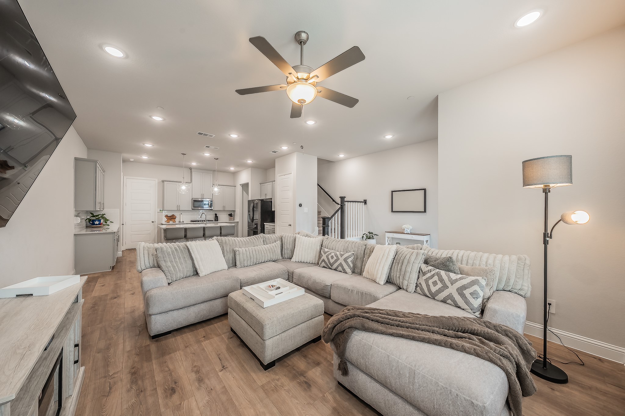 12933 Couture Drive Farmers Branch TX 75234