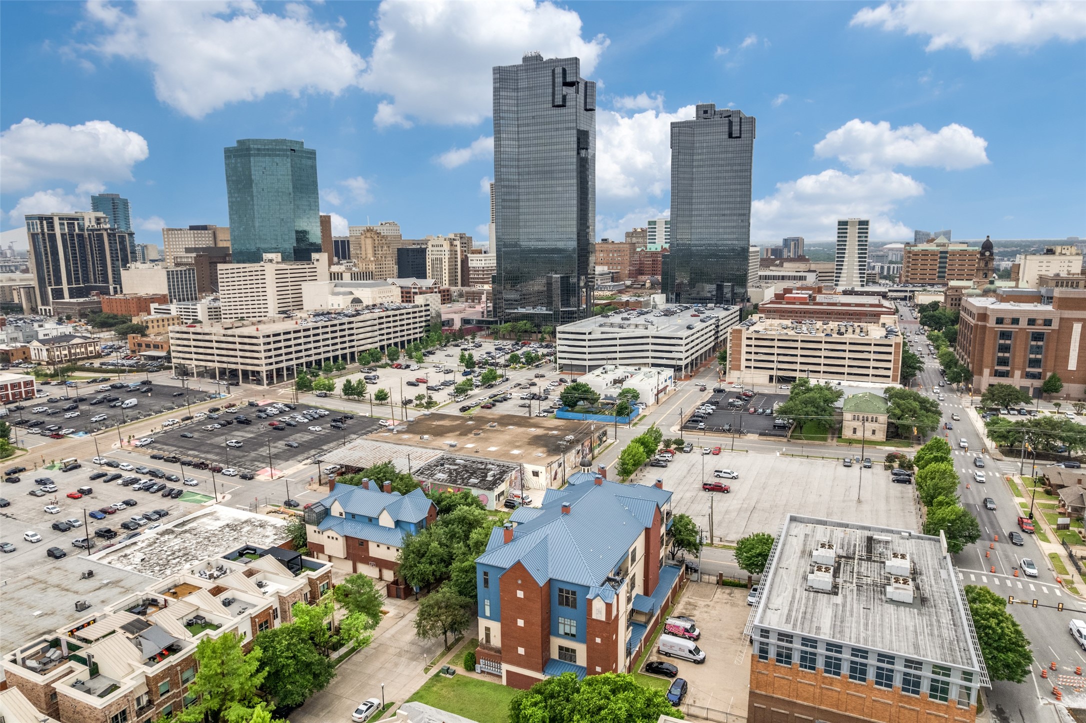 601 E 1st Street Fort Worth TX 76102