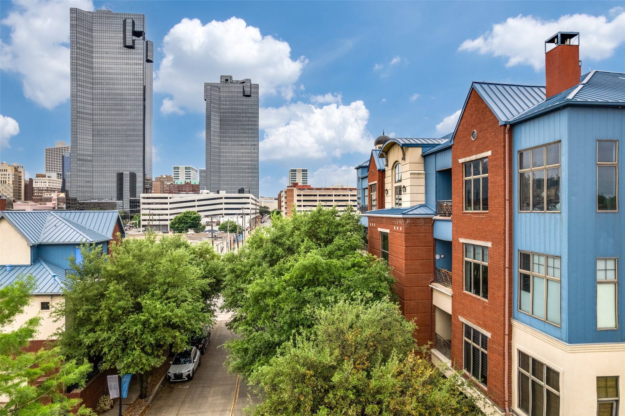 601 E 1st Street Fort Worth TX 76102