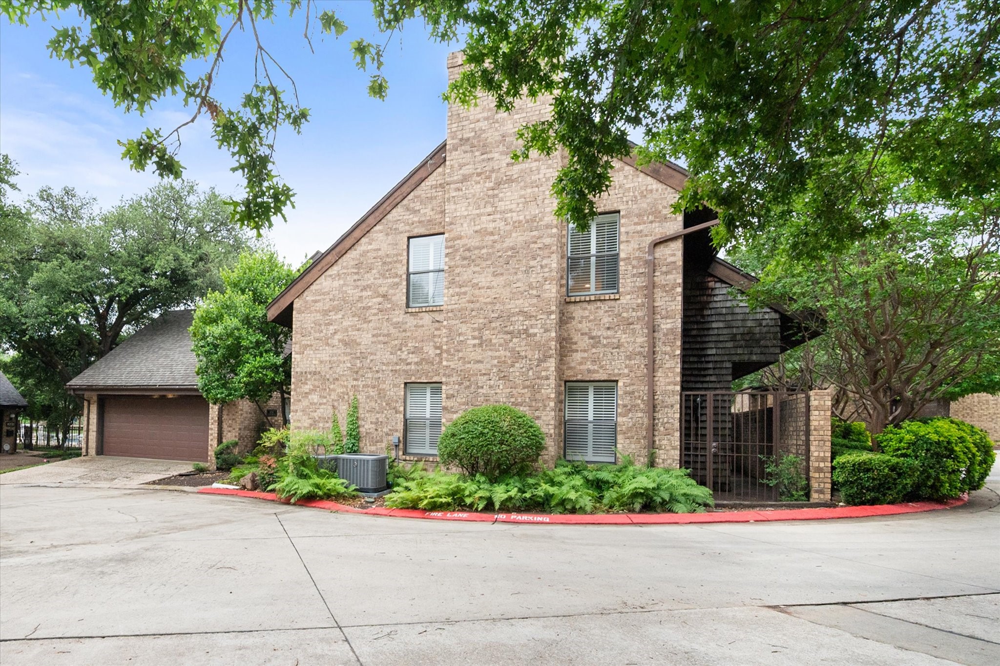 4241 Clear Lake Circle Fort Worth TX 76109