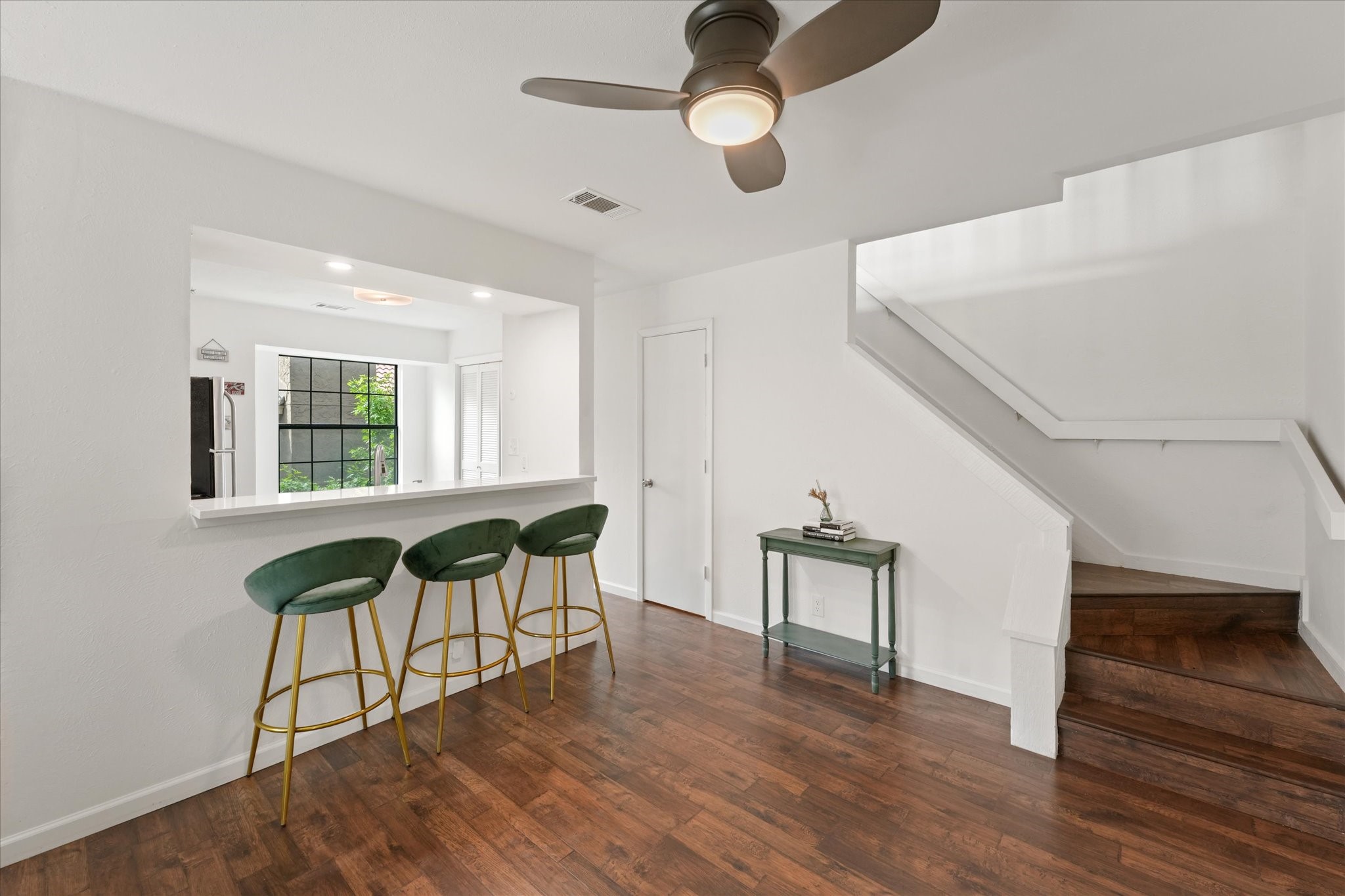 5200 Martel Avenue Dallas TX 75206