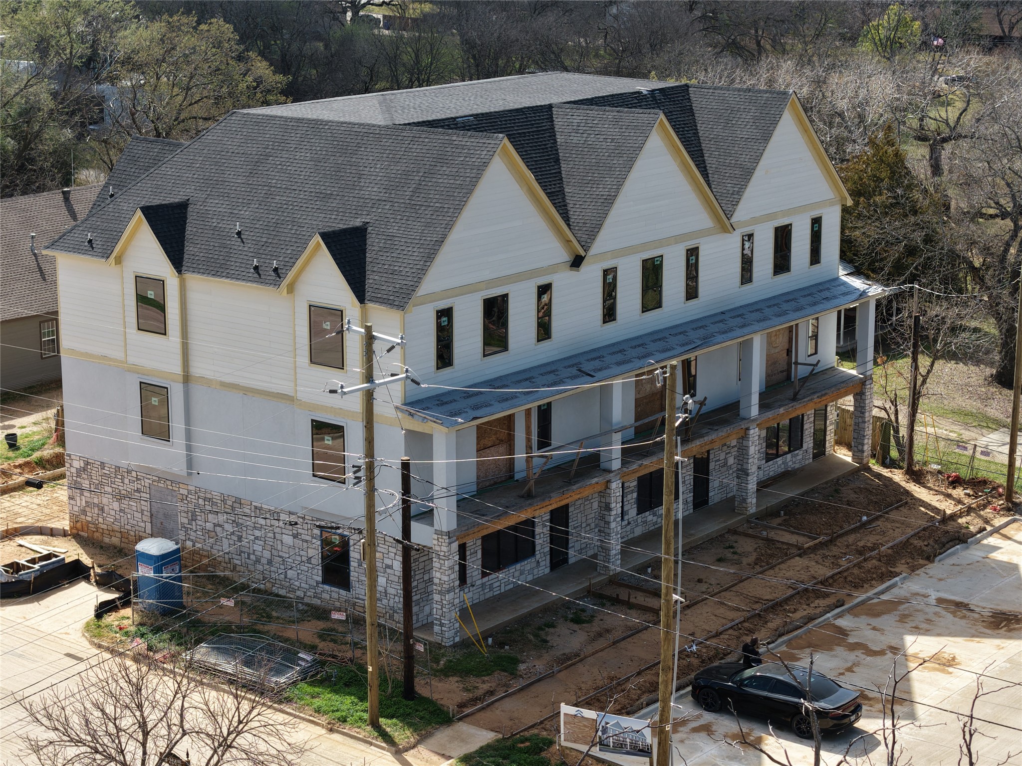 299 301 303 W Oak Street Mansfield TX 76063