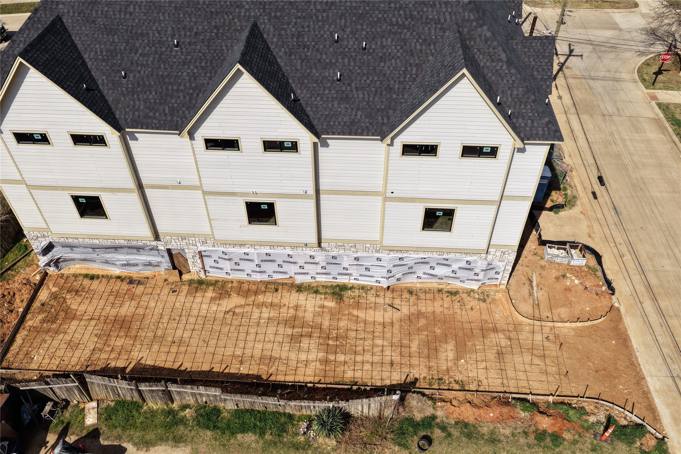299 301 303 W Oak Street Mansfield TX 76063
